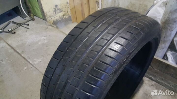 Michelin Pilot Super Sport 235/45 R20