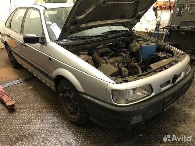 Разбор на запчасти Volkswagen Passat 3 1988-1993