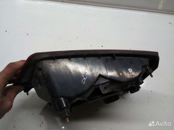 Фонарь крышки багажника правый Санг йонг Кайрон