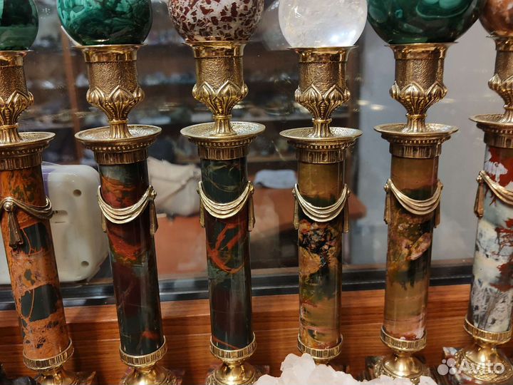 Коллекционные минералы и изделия из камня