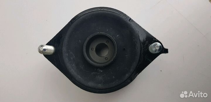 Опора заднего амортизатора Субару