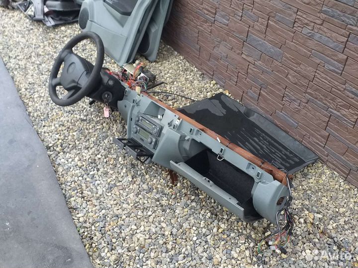 Панель приборов газ Волга 31105