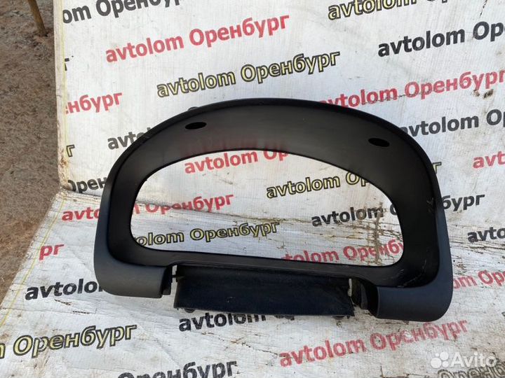 Накладка щитка приборов Mazda 6 GG L8 2006