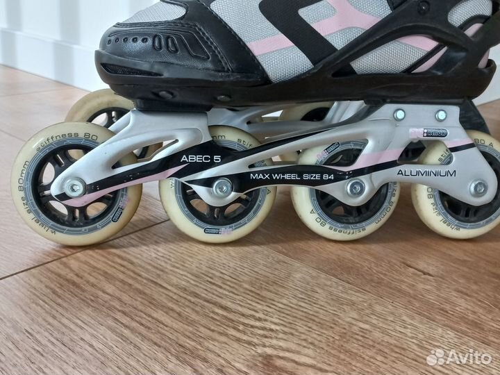 Коньки роликовые женские, защита