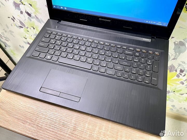 Ноутбук для учебы/работы Lenovo