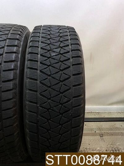 Bridgestone Blizzak DM-V2 225/65 R17 100R