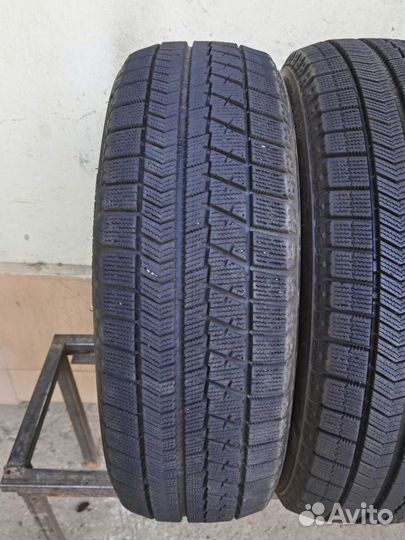 Bridgestone Blizzak VRX 185/60 R15 84Q