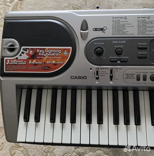 Синтезатор Casio