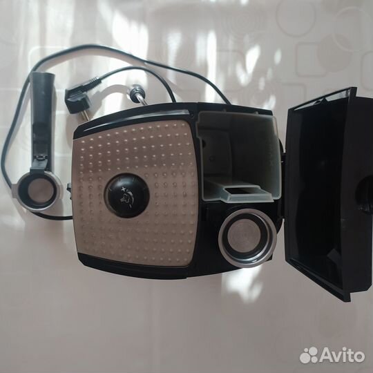 Кофеварка рожковая delonghi ec155 черная