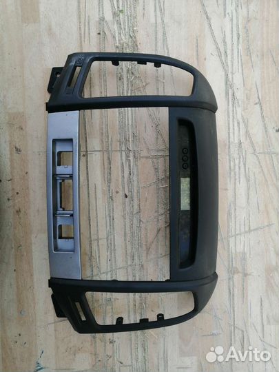 Штатная магнитола на хюндай санта фе2