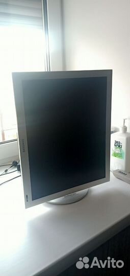 Samsung Монитор 1280x1024