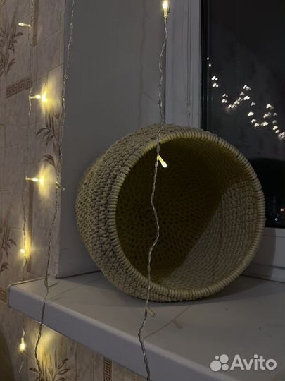 Домик для кошки новый / домик для кошки вязаный