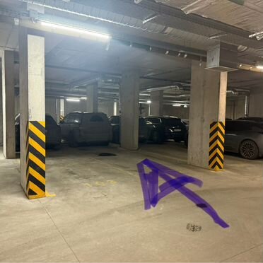 Машиноместо, 13 м²