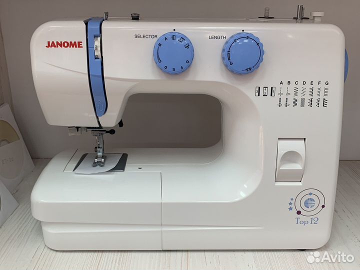 Швейная машина Janome