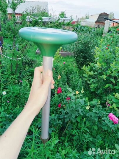 Для отпугивания кротов