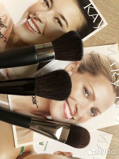 Кисти для макияжа натуральные