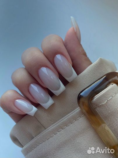 Маникюр наращивание ногтей