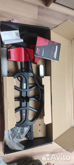 Металлоискатель minelab vanquish 540