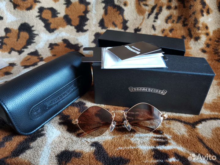 Солнцезащитные очки Chrome Hearts Diamond Dog