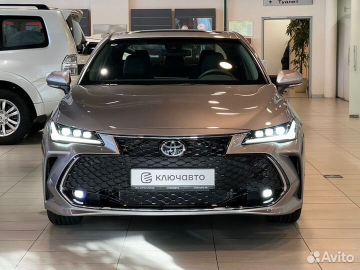 Toyota Avalon 2.5 AT, 2023