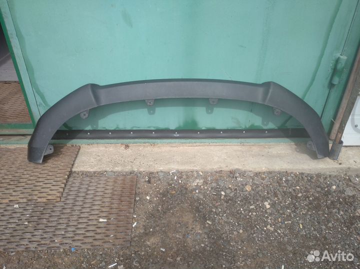 Накладка переднего бампера Hyundai ix35