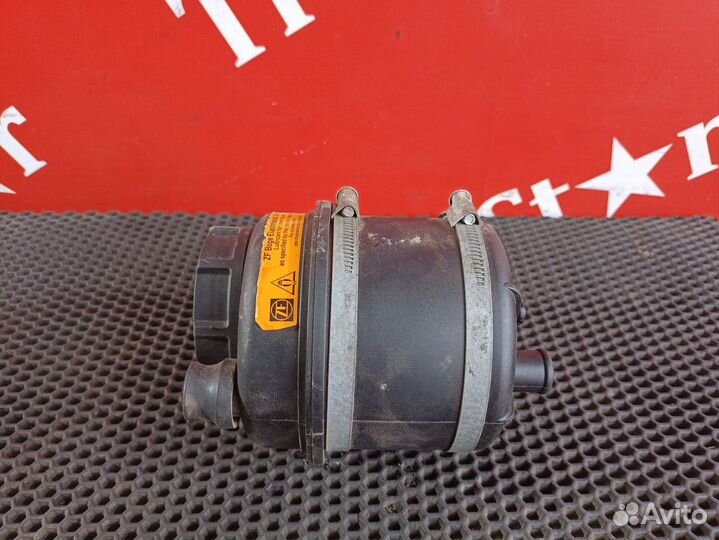 Бачок гидроусилителя