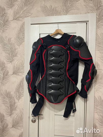 Защита сноубордическая USD pro