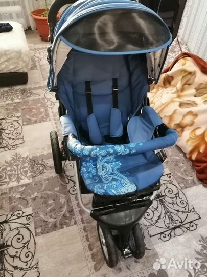 Прогулочная коляска capella
