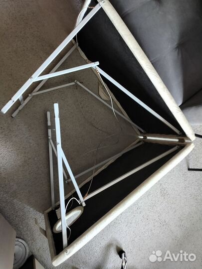 Массажная кушетка