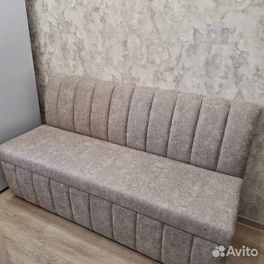 Диван 