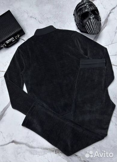 Спортивный костюм от loro piana