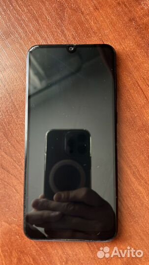 Samsung Galaxy A50, 4/64 ГБ