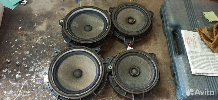 Штатные динамики toyota
