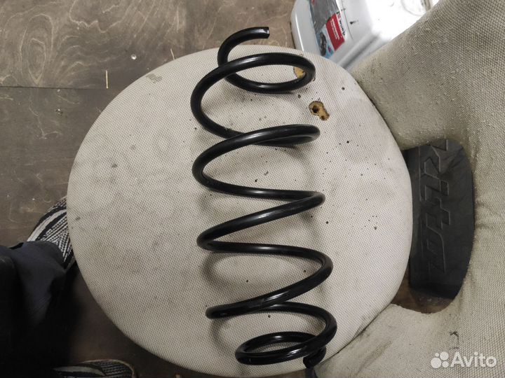 Пружина Lesjofors 4066782