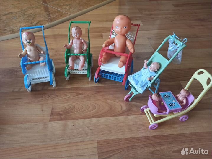 Коляска,манеж,кроватка для пупсика,cccр, гдр