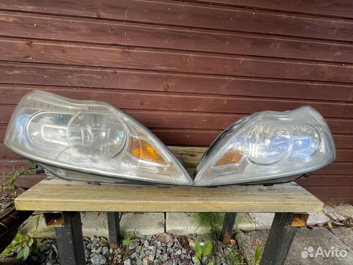 Передние фары для ford focus2 2010 ресталийнг