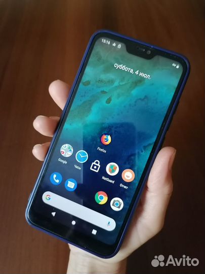 Xiaomi Mi A2 Lite Android One, 3/32 ГБ