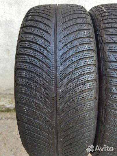 Michelin Pilot Alpin 5 215/50 R18 92V