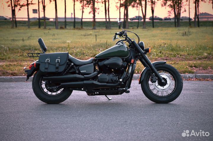 Honda VT 750 Shadow Phantom (C2B) Adventure Green