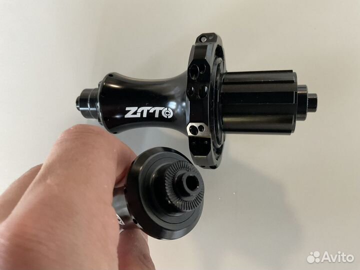 Втулки на шоссейный велосипед 20/24 спицы