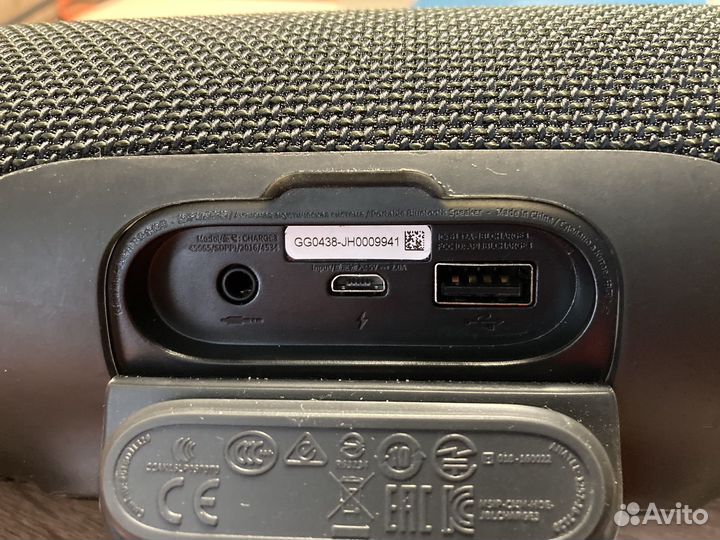 Колонка jbl charge 3