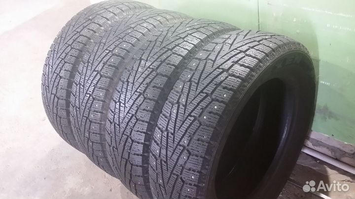 Nexen Winguard WinSpike SUV 225/60 R18