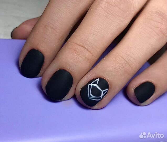 Маникюр и педикюр ЖК цветы