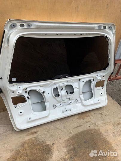 Крышка багажника Audi A4 B7