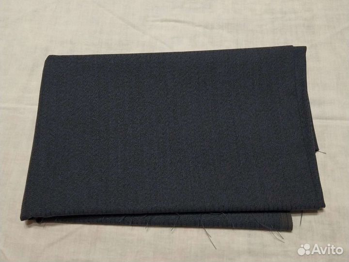 Ткань камвольная