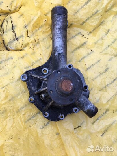 Помпа водяная Мерседес W210