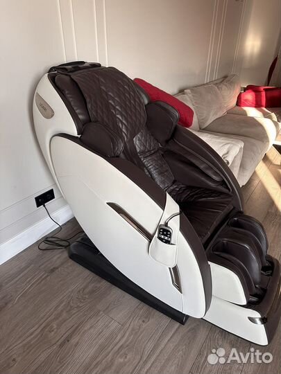 Массажное кресло