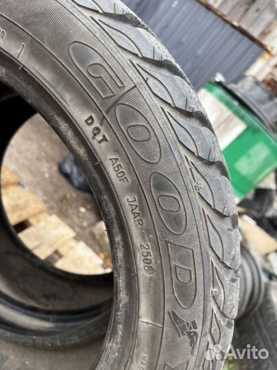 Goodyear UltraGrip Extreme 205/55 R16