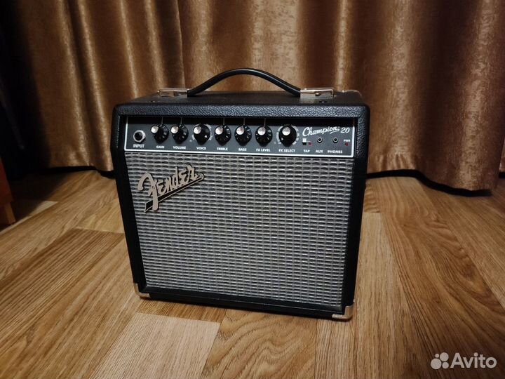 Комбоусилитель Fender Champion 20