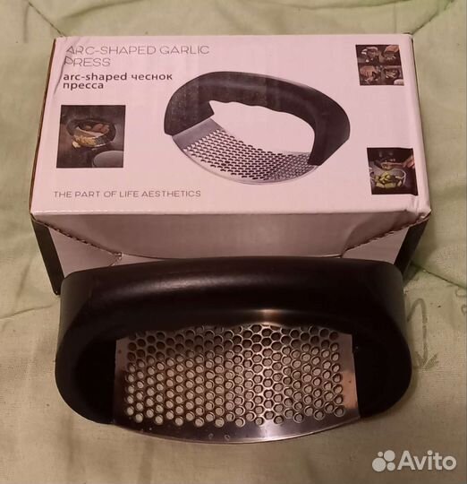 Давилка для чеснока
